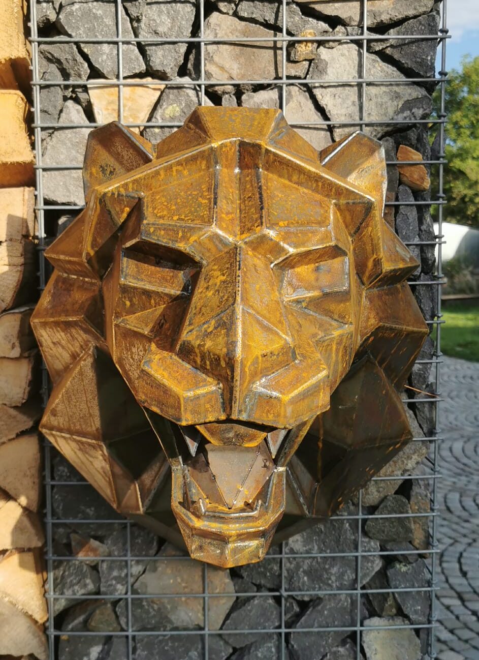 Kovová hlava - Lev (polygonální design) - Obrázek 4