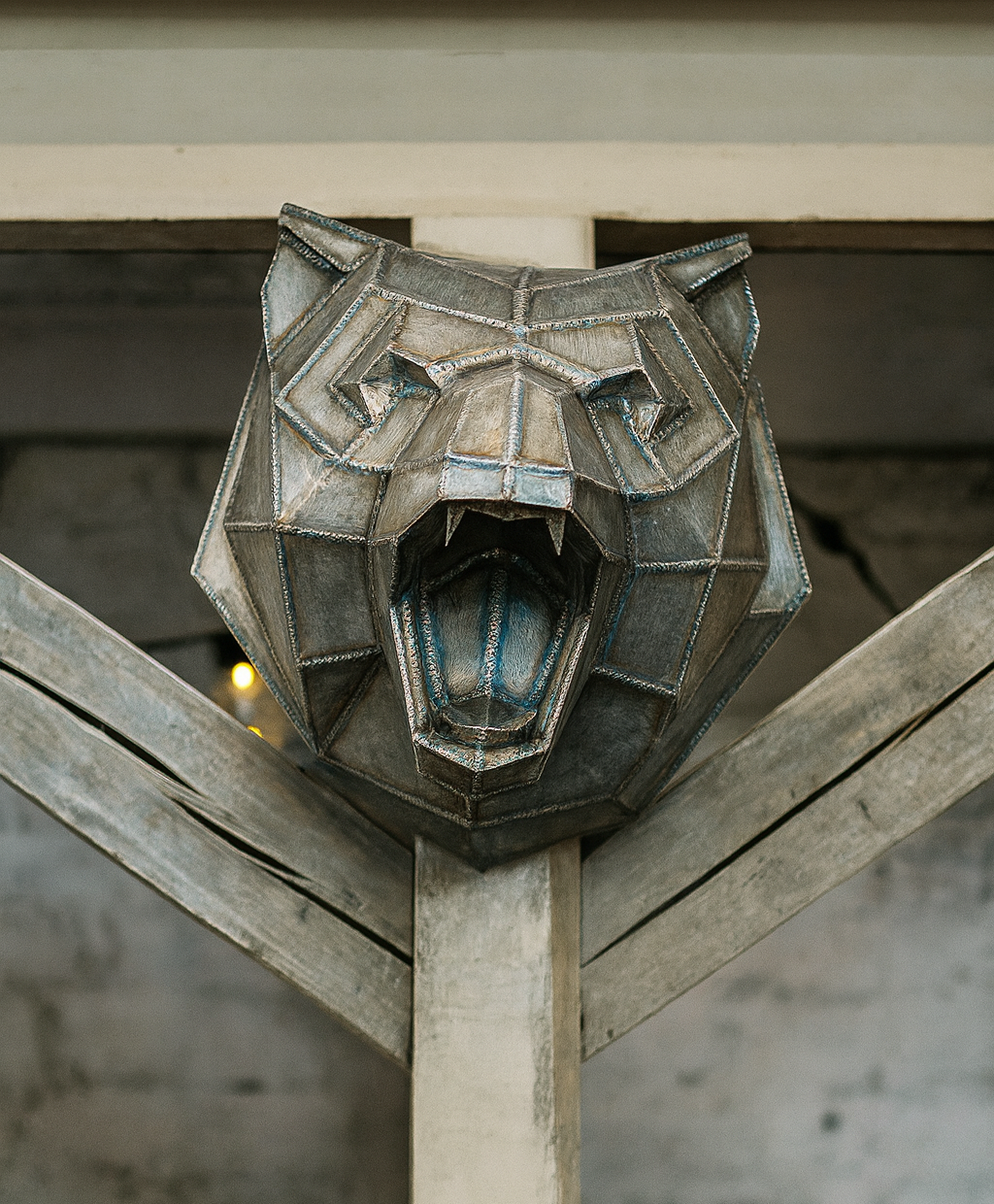 Kovová hlava - Medvěd (polygonální design) - Obrázek 2